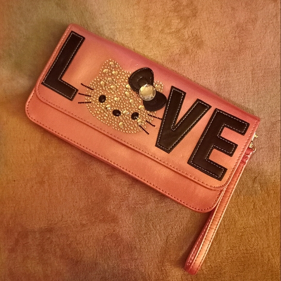 Hello Kitty Loungefly Barbie Pink Metallic Rhinestone Love Wristlet Clutch - Picture 15 of 16